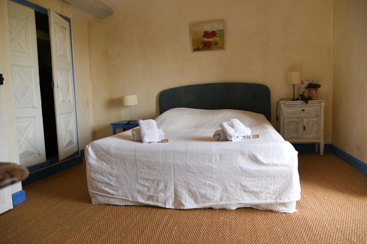La Bergerie De L'Etang Bed & Breakfast Montels  ห้อง รูปภาพ